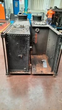 Die beiden Wasserkasten (ungereinigt)