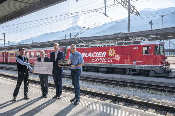 Checkübergabe Beitrag Märklin/LGB